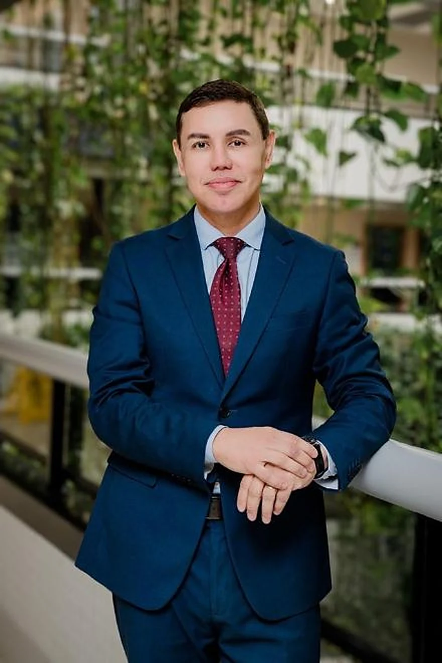 Dr. Franklin Reis · Neurocirurgião